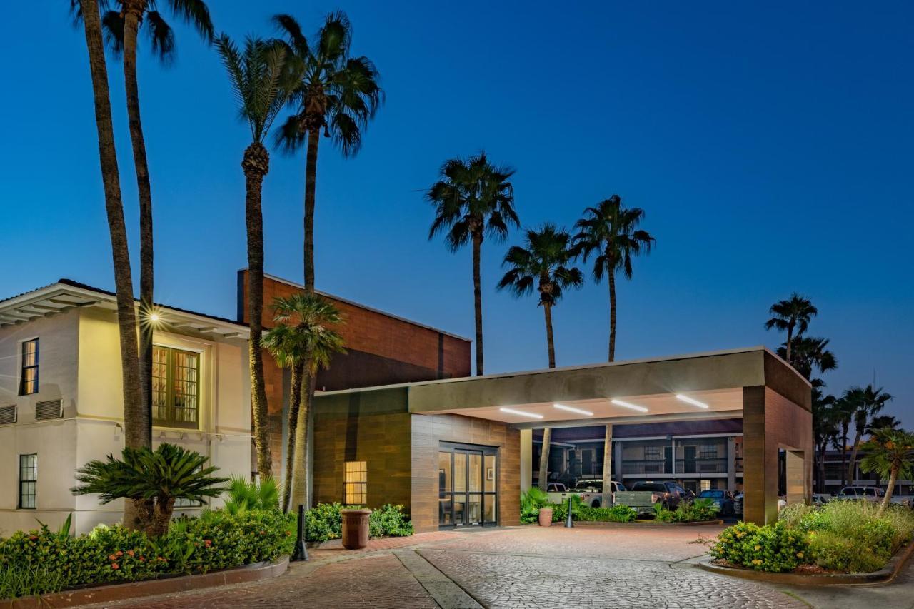 La Quinta Inn By Wyndham Laredo I-35 Экстерьер фото